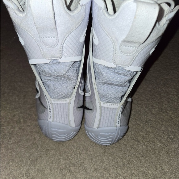 Nike Hyper K.O 2.0 (Size 9.5) (used twice) - Picture 6 of 7